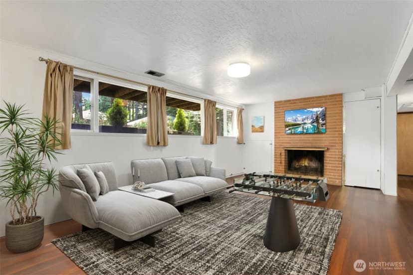 Property photo for 20405 1st Avenue S, Normandy Park photo 18