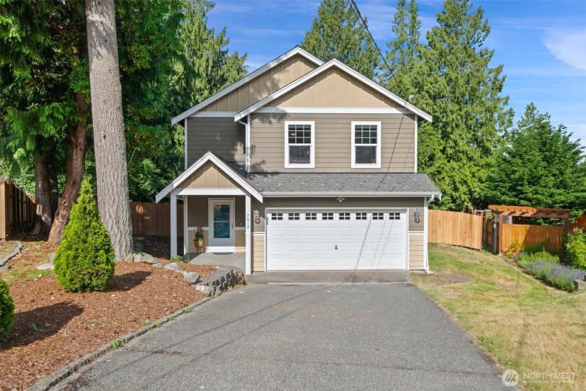 Property photo for 7612 Sandy Way Ne, Poulsbo