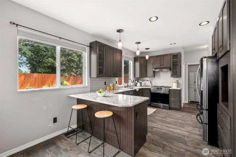 Property photo for 1209 126th Street Ct E, Tacoma photo 9