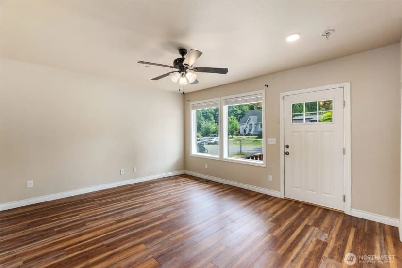 Property photo for 212 Euclid Avenue, Shelton photo 8