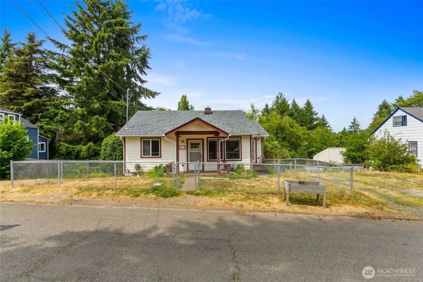 Property photo for 212 Euclid Avenue, Shelton photo 36