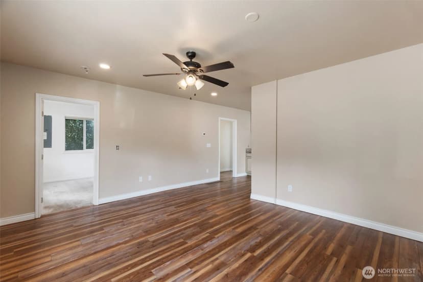 Property photo for 212 Euclid Avenue, Shelton photo 2