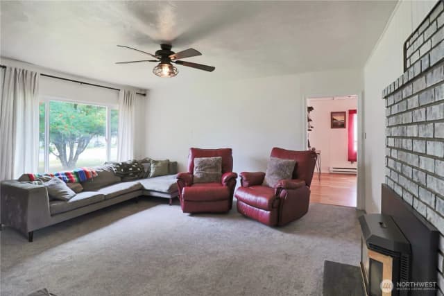 Property photo for 183 E Wood Avenue, Morton photo 4