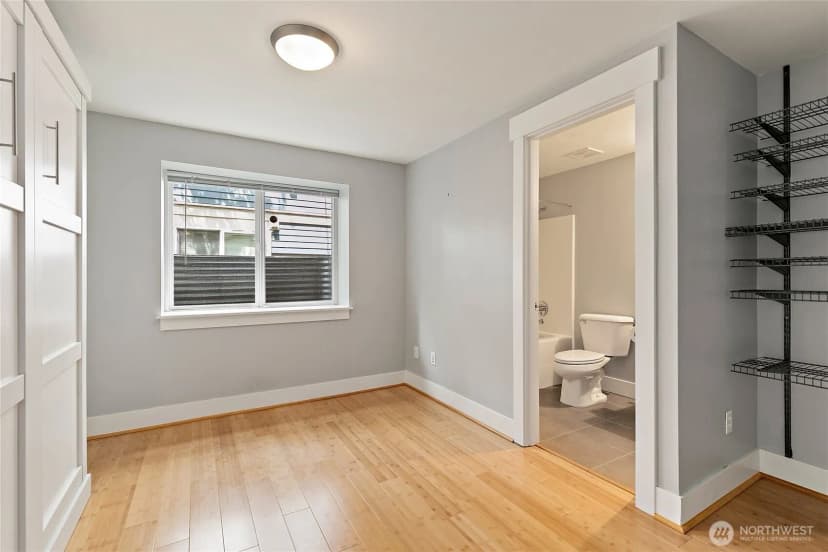 Property photo for 3253 Sw Raymond Street, Seattle photo 26