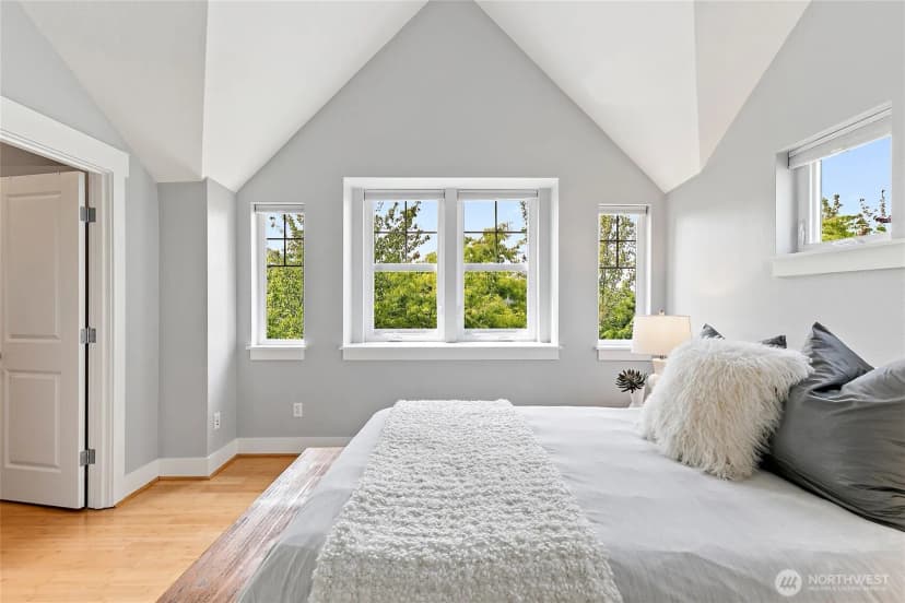 Property photo for 3253 Sw Raymond Street, Seattle photo 18