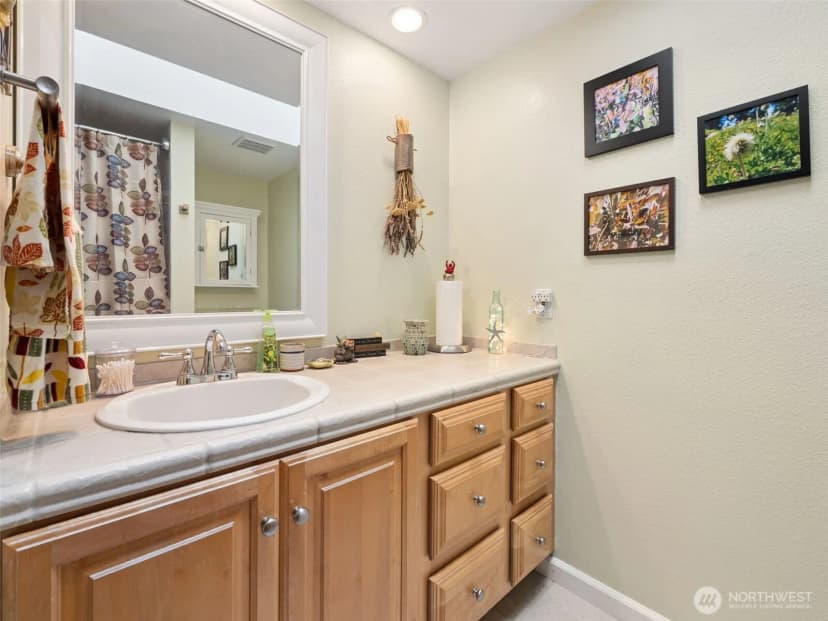 Property photo for 20801 Marine View Drive Sw, Normandy Park photo 12