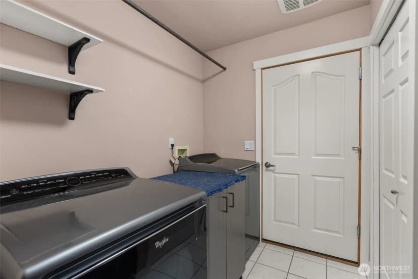 Property photo for 30630 24th Avenue S, Roy photo 29