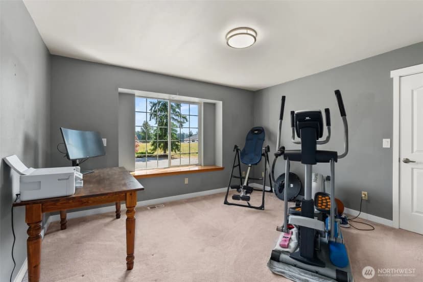 Property photo for 30630 24th Avenue S, Roy photo 27