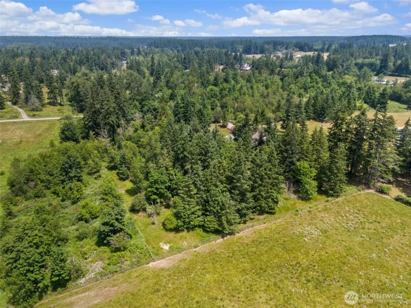 Property photo for 30630 24th Avenue S, Roy photo 40