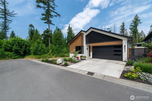 Property photo for 9051 Sea Mist Lane, Blaine