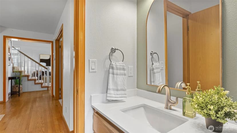 Property photo for 12607 Se 255th Place, Kent photo 21