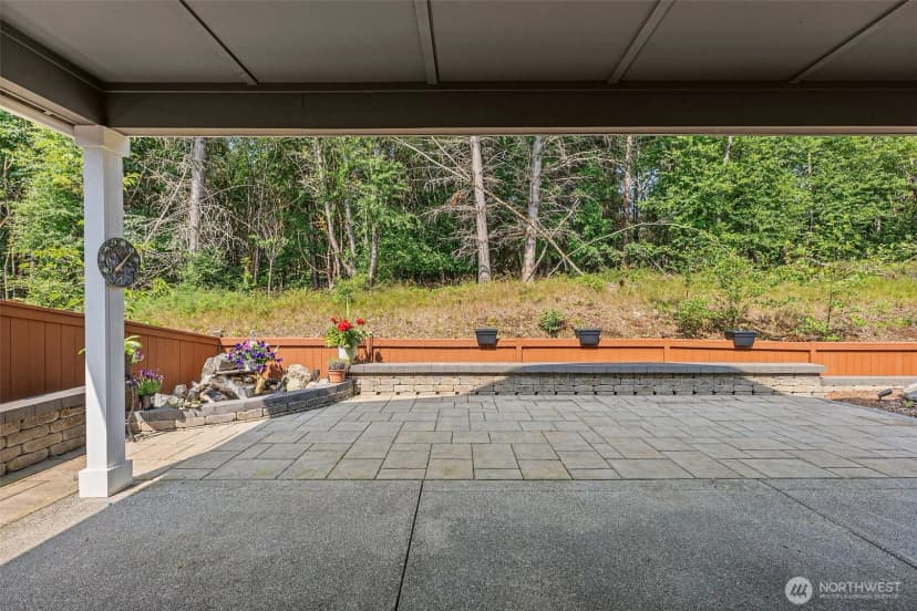 Property photo for 5619 Waldron Drive Ne, Lacey photo 20