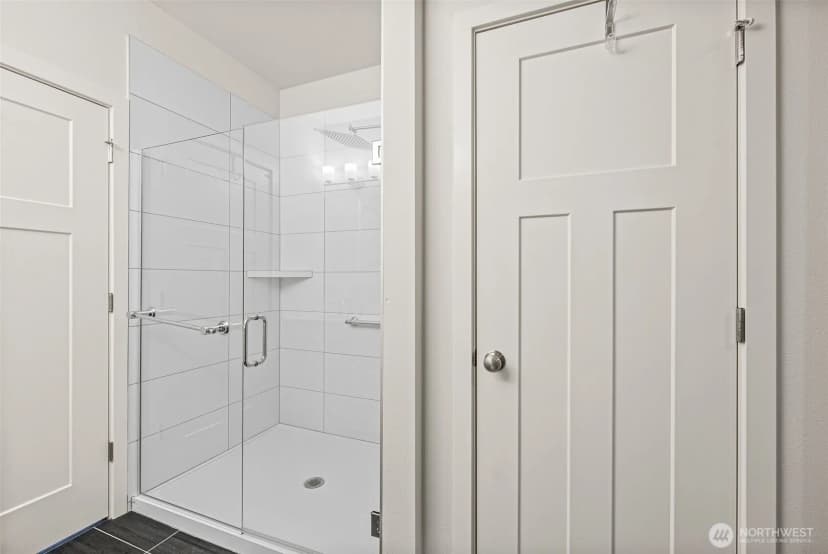 Property photo for 5619 Waldron Drive Ne, Lacey photo 17