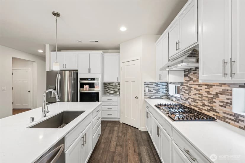 Property photo for 5619 Waldron Drive Ne, Lacey photo 11