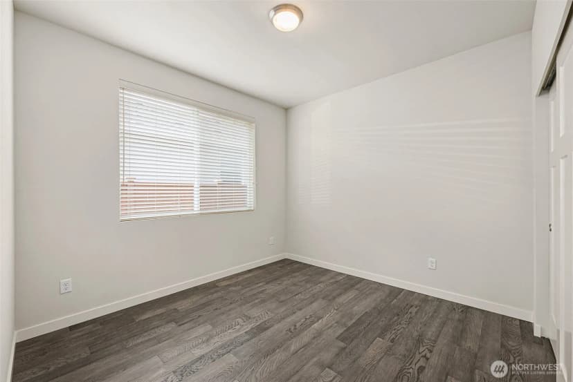 Property photo for 5619 Waldron Drive Ne, Lacey photo 28