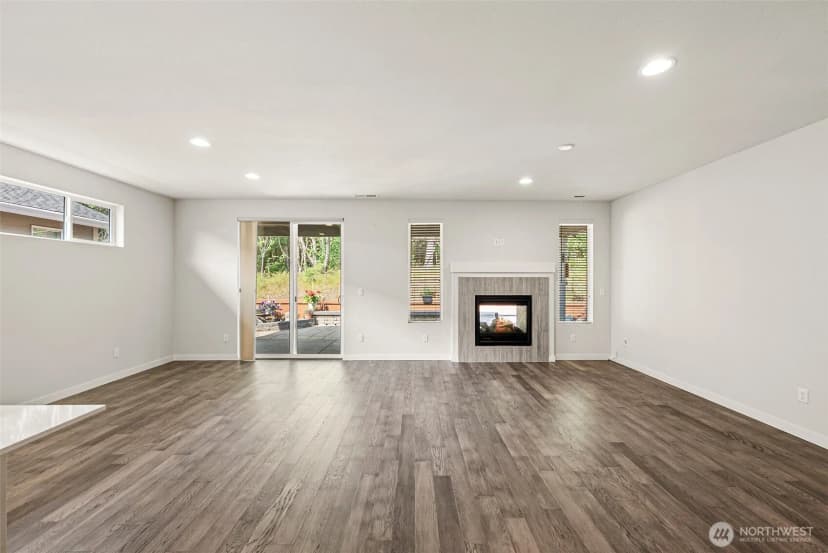 Property photo for 5619 Waldron Drive Ne, Lacey photo 29