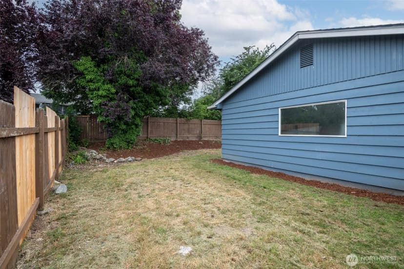 Property photo for 7233 S Sheridan, Tacoma photo 32