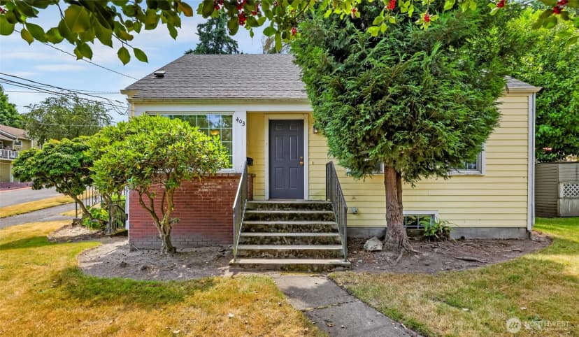 Property photo for 403 W Dravus Street, Seattle photo 32
