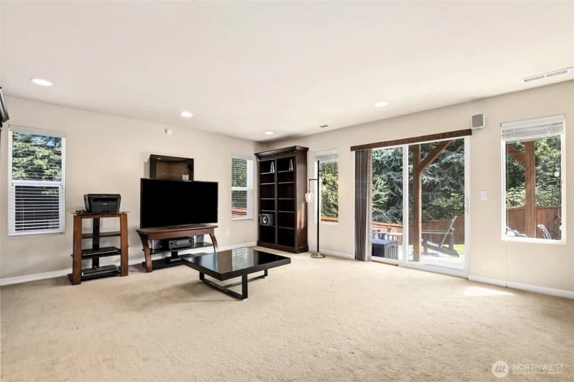 Property photo for 33908 12th Place Sw, Federal Way photo 30