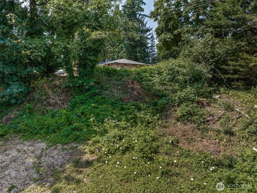 Property photo for 206 1st Place S, Des Moines photo 12