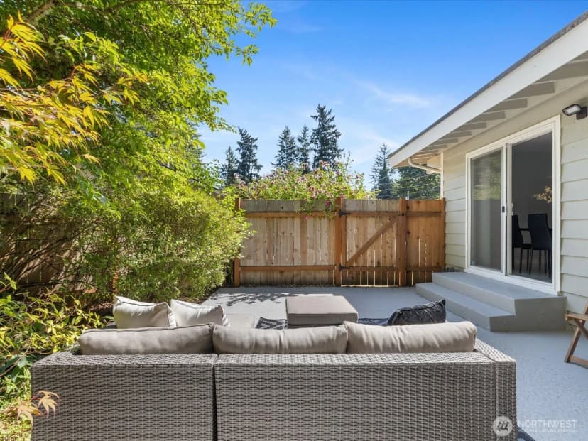Property photo for 17829 Ne 93rd Place, Bothell photo 33