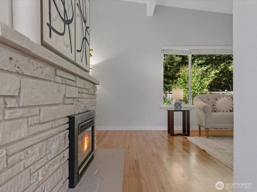 Property photo for 17829 Ne 93rd Place, Bothell photo 12