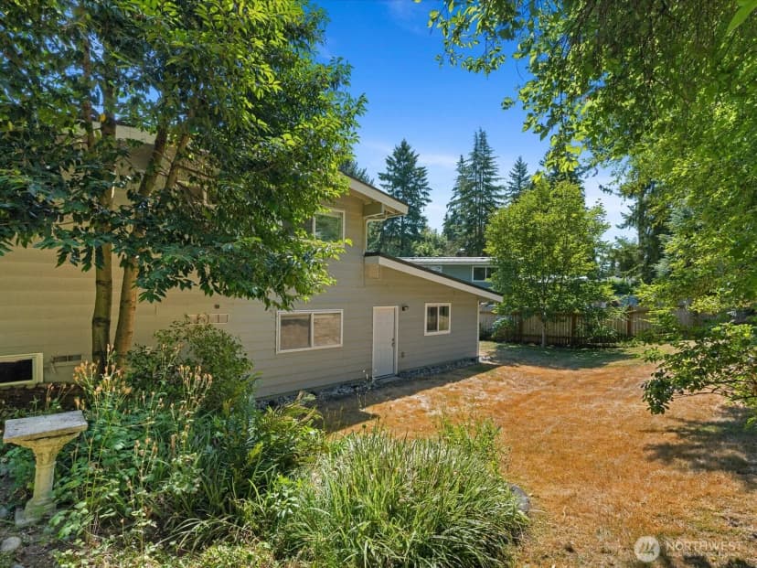Property photo for 17829 Ne 93rd Place, Bothell photo 36