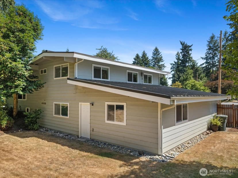 Property photo for 17829 Ne 93rd Place, Bothell photo 37