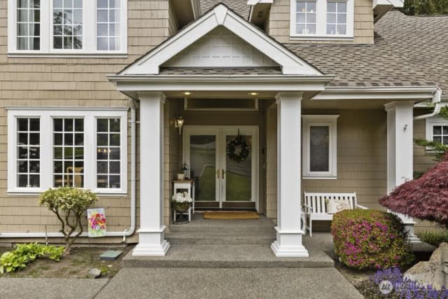 Property photo for 3719 27th Avenue Se, Puyallup photo 2