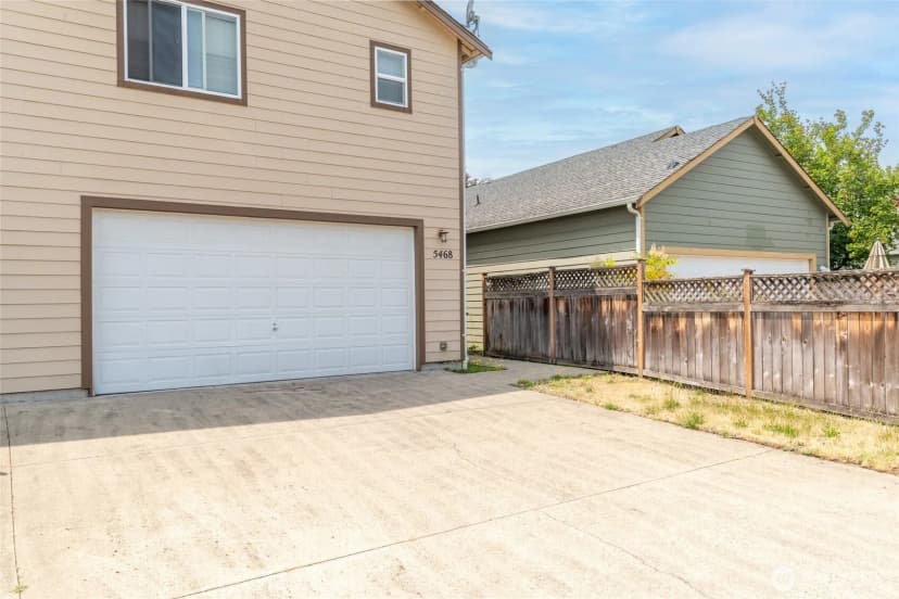 Property photo for 5468 Balustrade Boulevard Se, Lacey photo 28