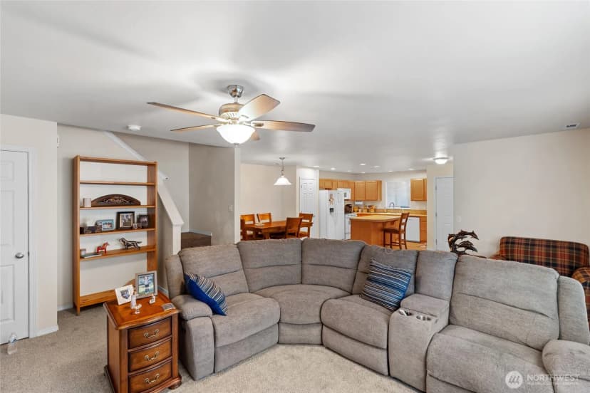 Property photo for 5468 Balustrade Boulevard Se, Lacey photo 9