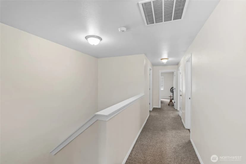 Property photo for 5468 Balustrade Boulevard Se, Lacey photo 14