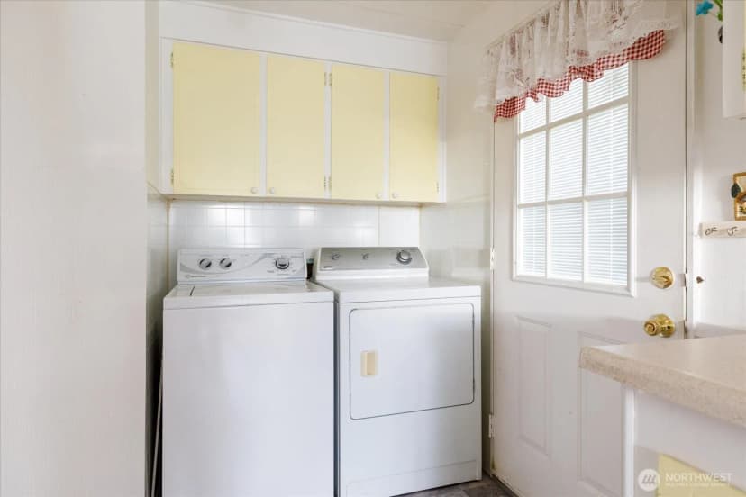 Property photo for 701 S Main Street #1, Coupeville photo 15