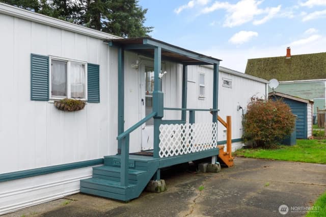 Property photo for 701 S Main Street #1, Coupeville photo 3