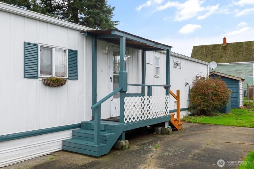 Property photo for 701 S Main Street #1, Coupeville photo 3