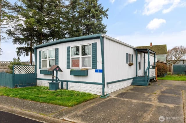 Property photo for 701 S Main Street #1, Coupeville