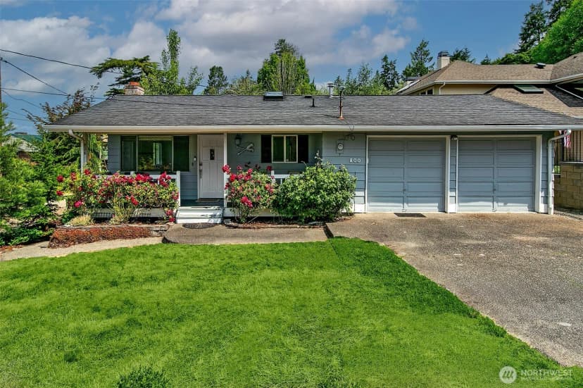 Property photo for 800 S 280th Street, Des Moines