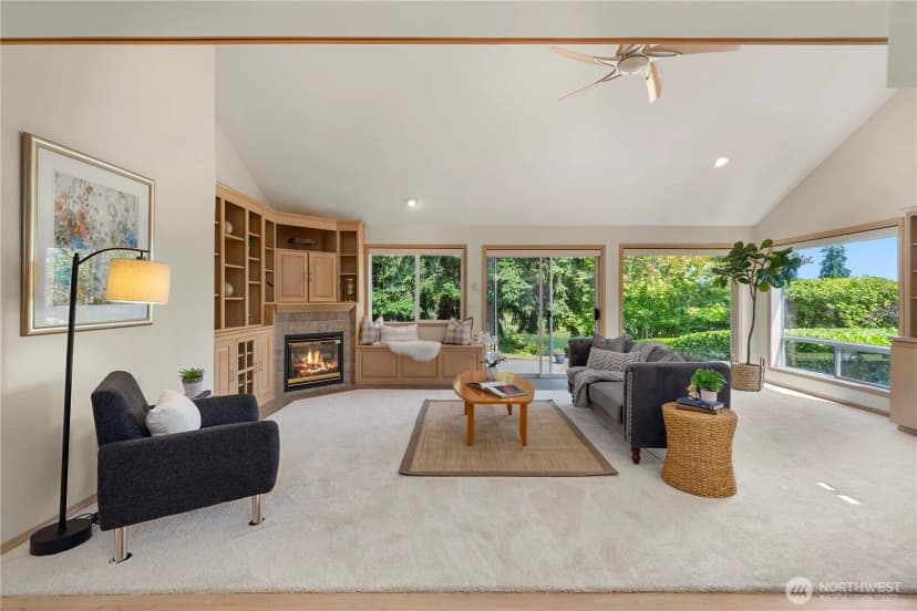 Property photo for 20010 Island Parkway E, Lake Tapps photo 13
