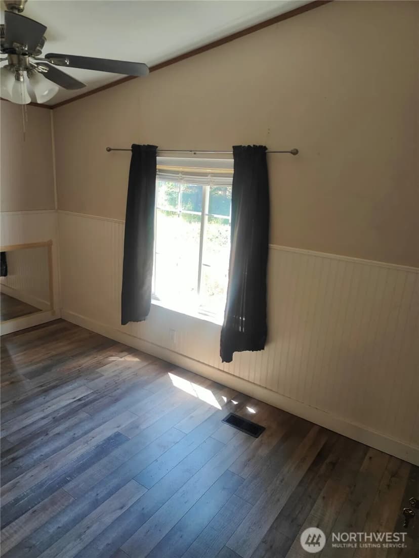 Property photo for 440 W Haven Drive, Elma photo 23