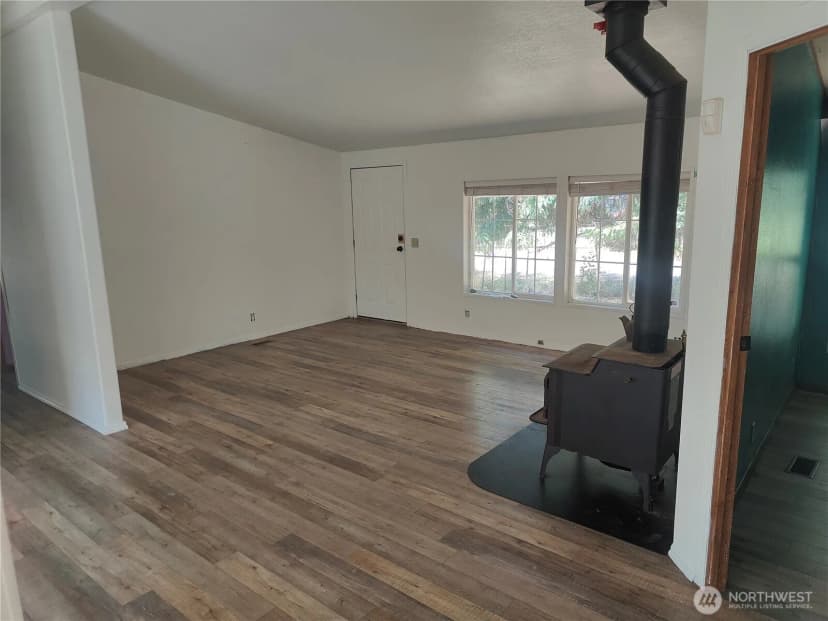 Property photo for 440 W Haven Drive, Elma photo 25