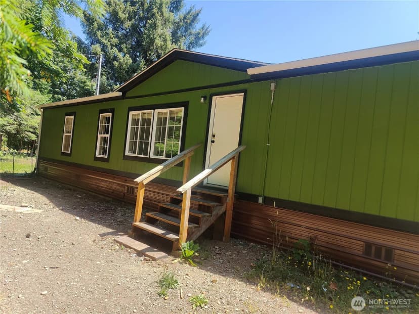 Property photo for 440 W Haven Drive, Elma photo 5