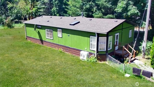 Property photo for 440 W Haven Drive, Elma photo 2