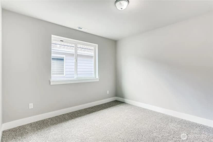 Property photo for 411 205th Street Sw #a, Lynnwood photo 26