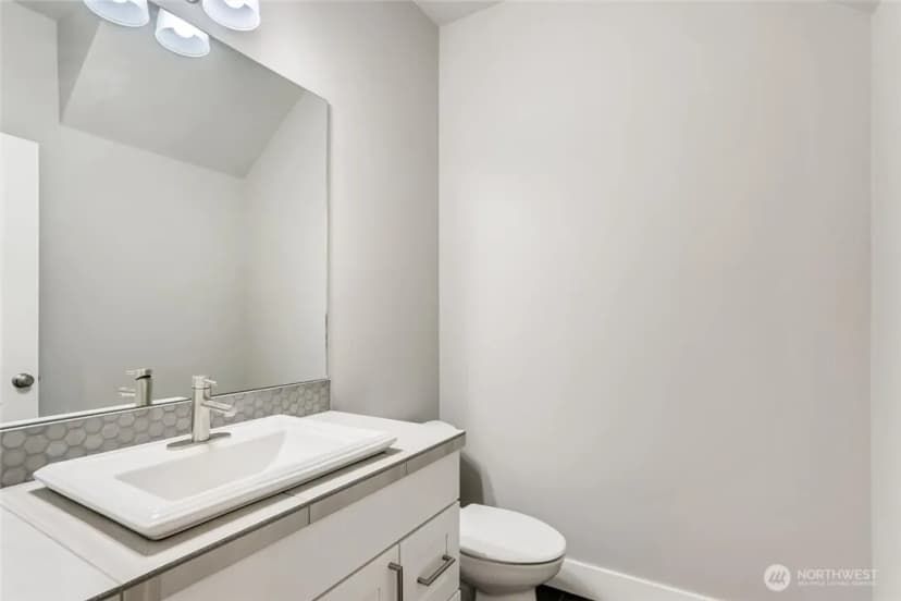 Property photo for 411 205th Street Sw #a, Lynnwood photo 16
