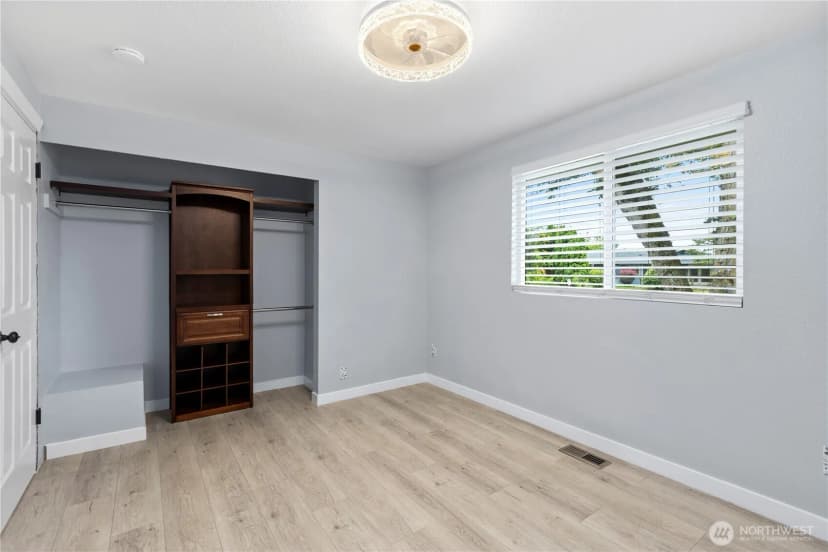 Property photo for 17625 34th Avenue Ne, Arlington photo 17