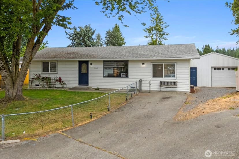 Property photo for 17625 34th Avenue Ne, Arlington photo 2