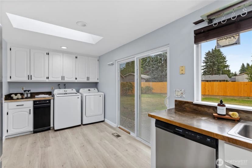Property photo for 17625 34th Avenue Ne, Arlington photo 10