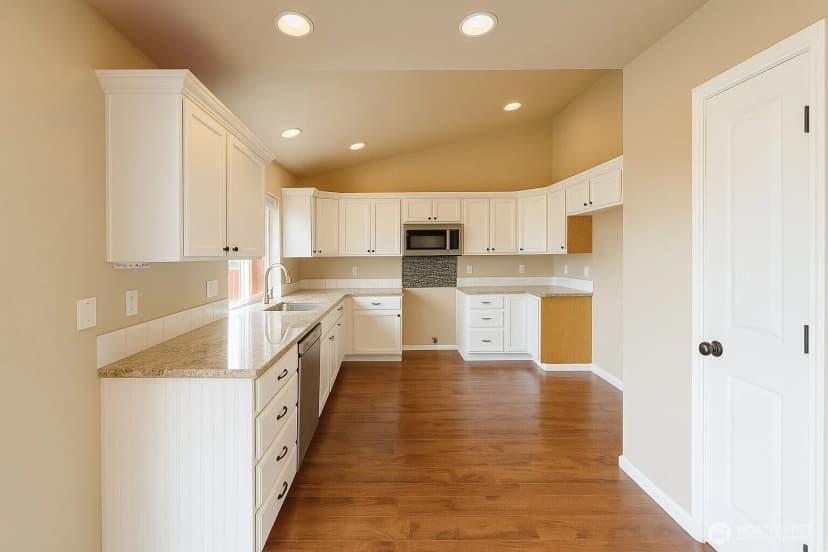Property photo for 20211 85th Avenue, Spanaway photo 4