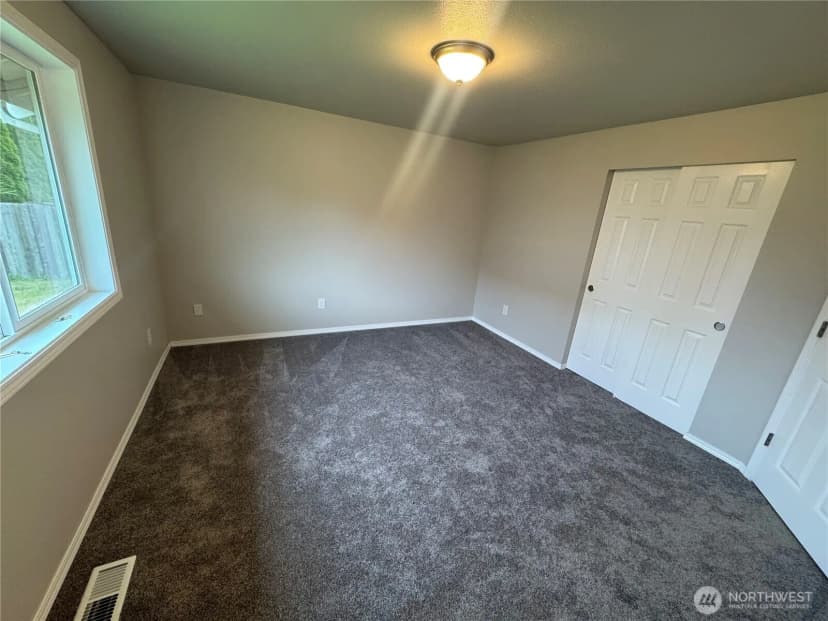 Property photo for 20116 85th Avenue Ct E, Spanaway photo 6