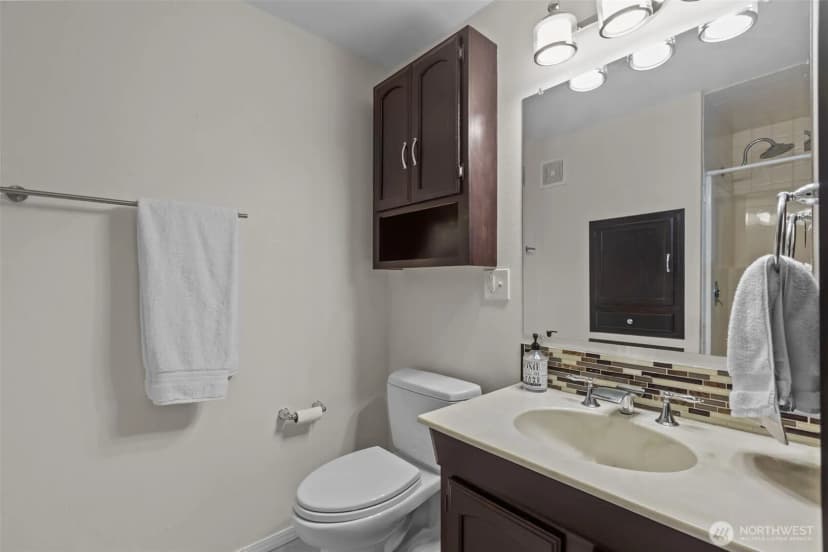 Property photo for 3410 61st Ave Sw, Seattle photo 22
